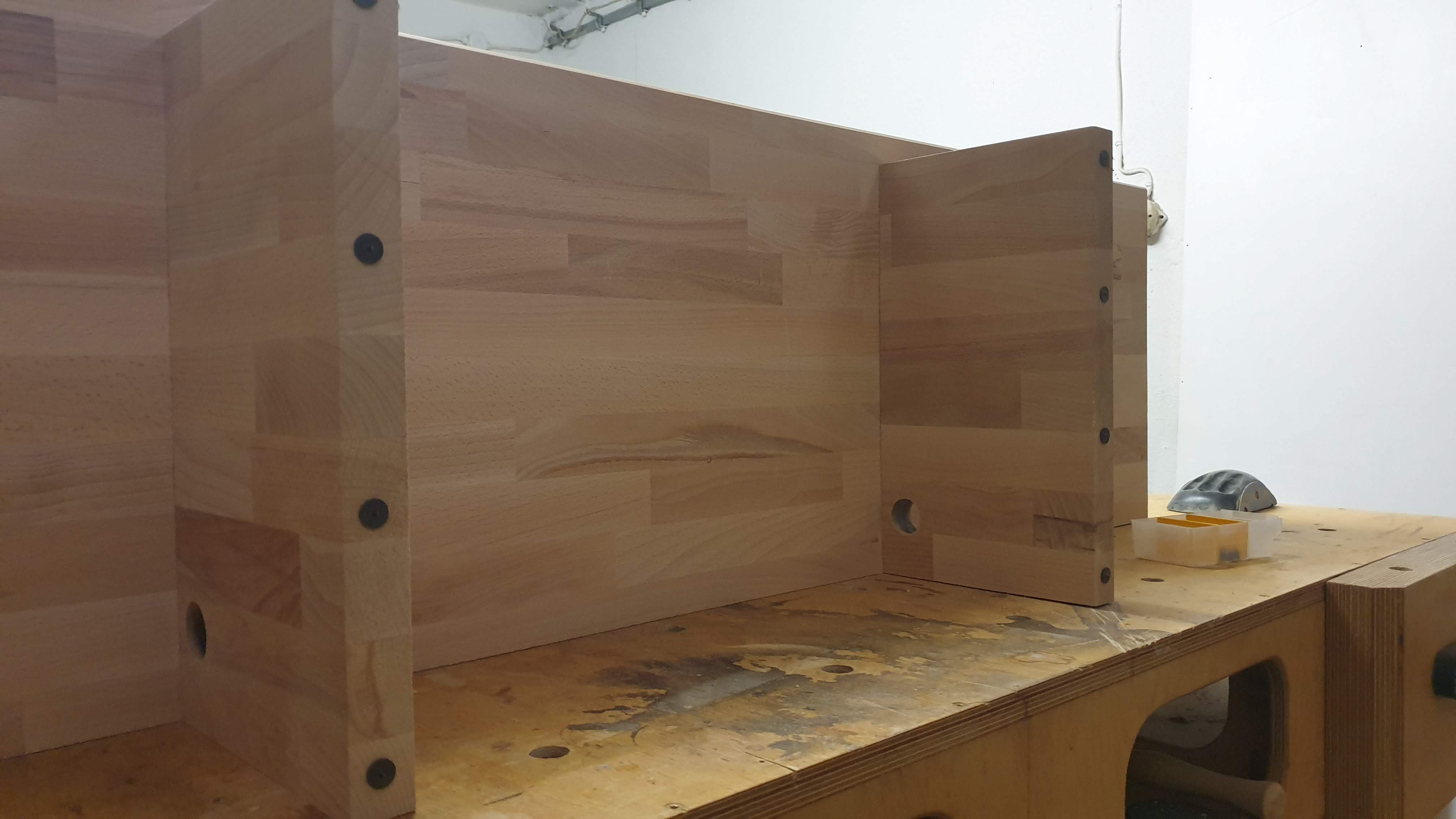 20210403 Fernsehwand 2